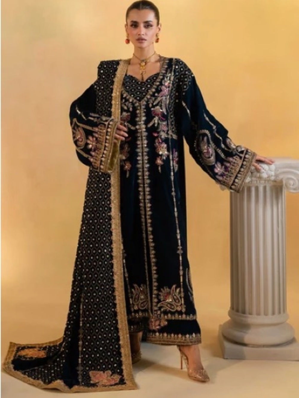 Maryum & Maria - Navy blue Embroidered Pakistani Dress - Small